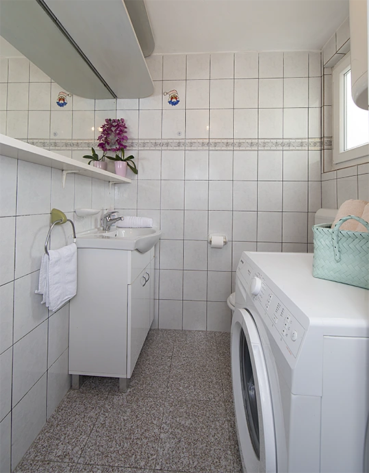 Apartments Milković, Tučepi - bathroom