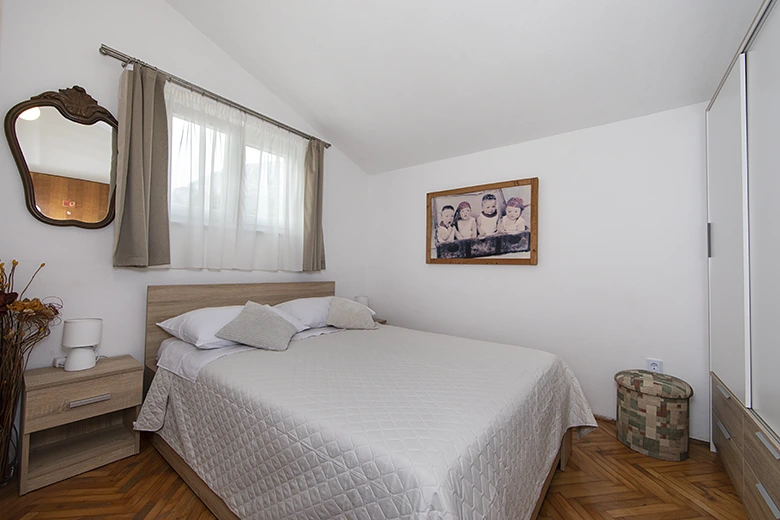 Apartments Milković, Tučepi - bedroom