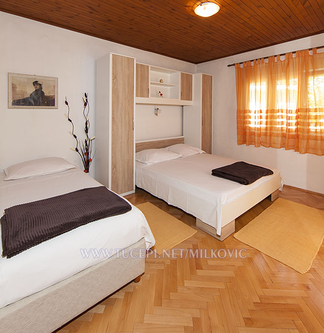 Apartments Milković, Tučepi - bedroom