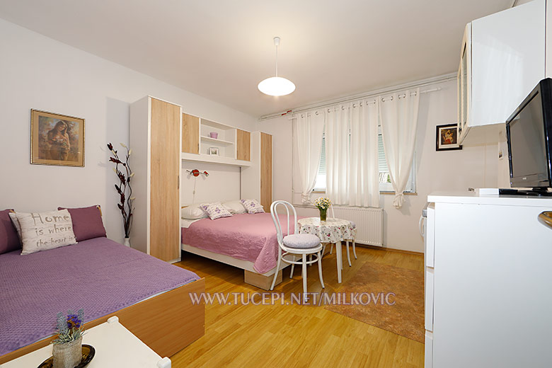 Apartments Milković, Tučepi - bedroom