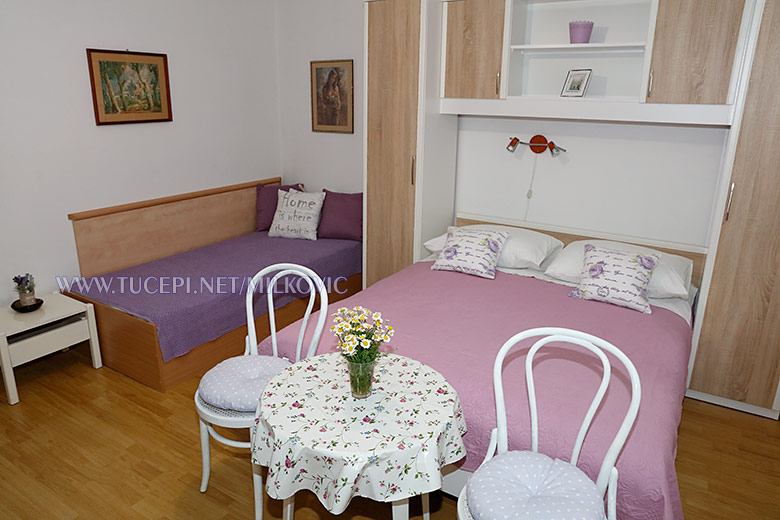 Apartments Milković, Tučepi - bedroom