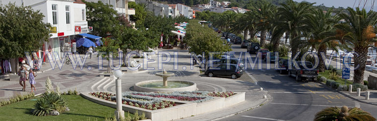 Fontana in the center of Tučepi