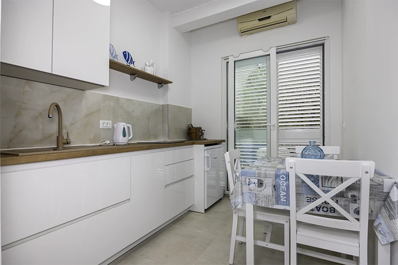 dining room - apartments Mravičić, Tučepi