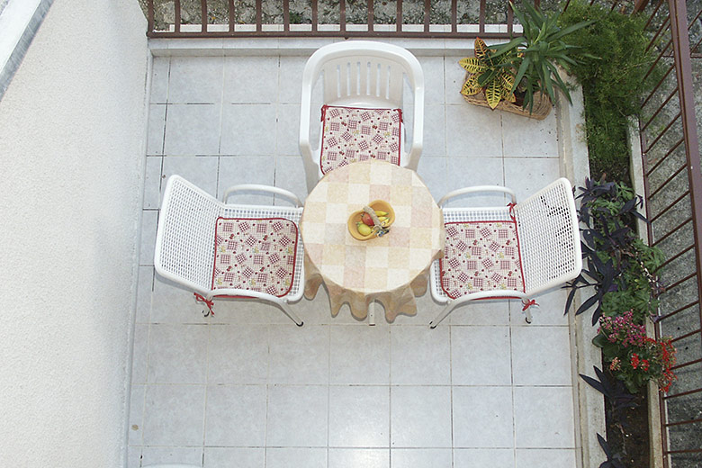 balcony - apartments Mravičić, Tučepi