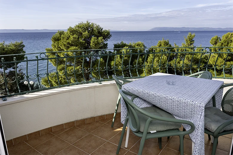 Apartments Murtela, Tučepi - balcony with sea view