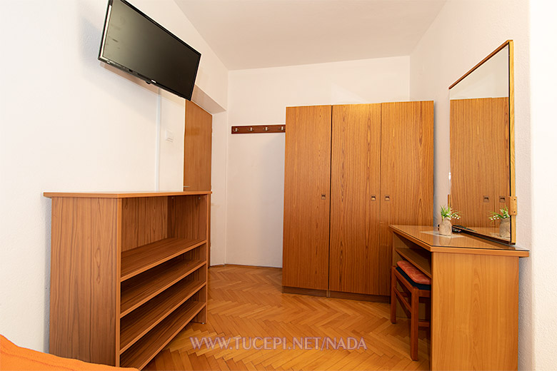 Apartments Nada, Tučepi - bedroom