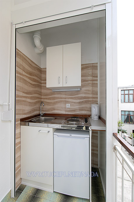 Apartments Nada, Tučepi - kitchen