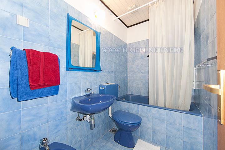 apartments Nede, Ante Grubišić, Tučepi - bathroom