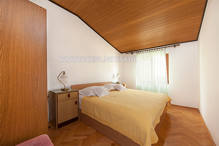 apartments Nede, Ante Grubišić, Tučepi - bedroom