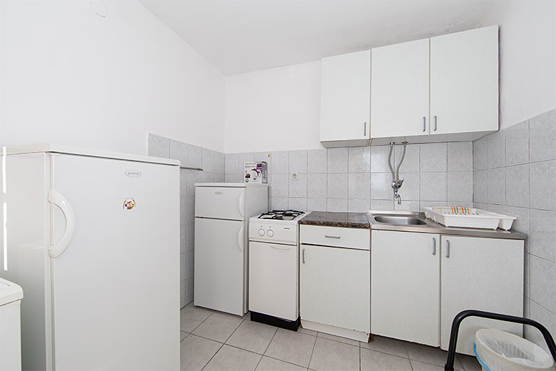 apartments Nede, Tučepi - kitchen