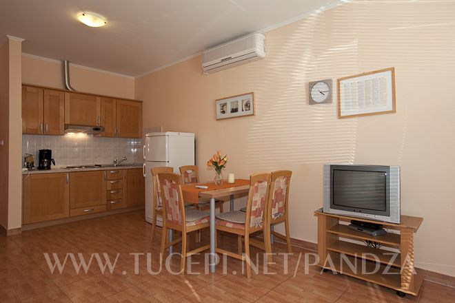 Apartments Pandža, Tučepi - dining room