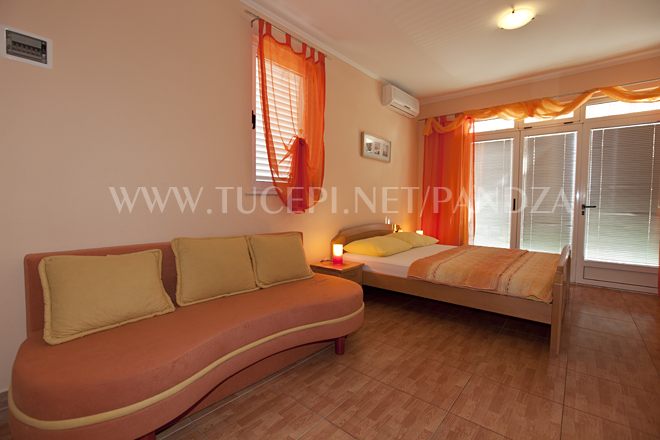 Apartments Pandža, Tučepi - bedroom