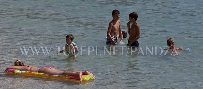 baywatch Tučepi, hotel Alga