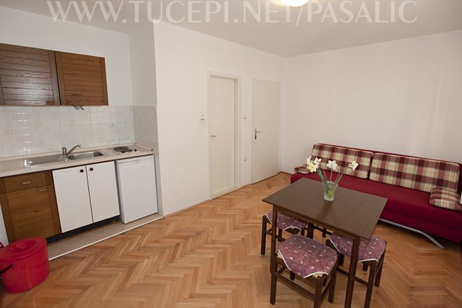 Apartments Pašalić, Tučepi - living room