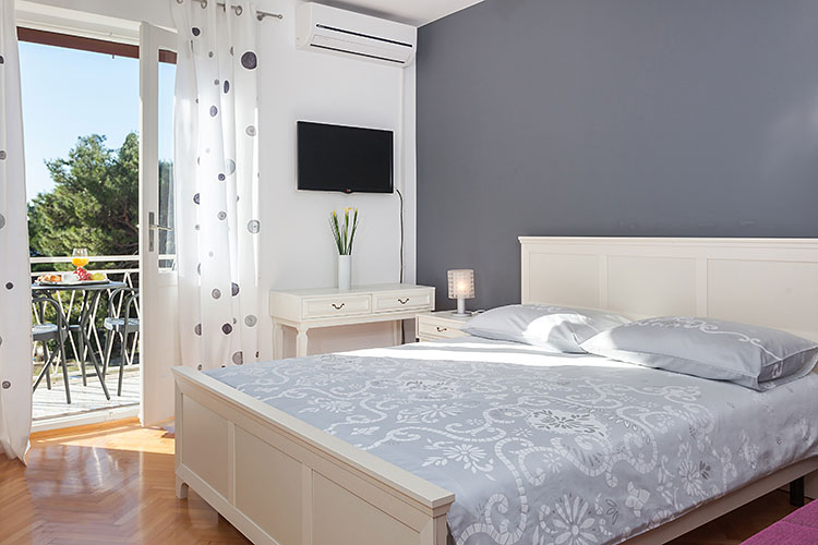 Apartments Pašalić, Tučepi - bedroom