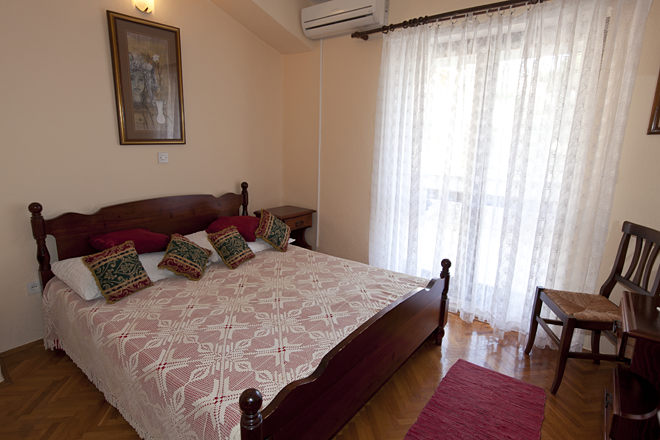 Apartments Pašalić, Tučepi - bedroom