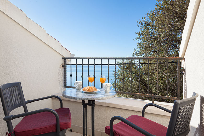 Apartments Pašalić, Tučepi countryside - balcony