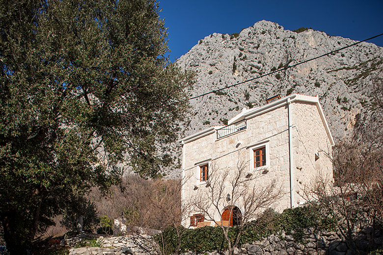 Apartments Pašalić, Tučepi countryside - house