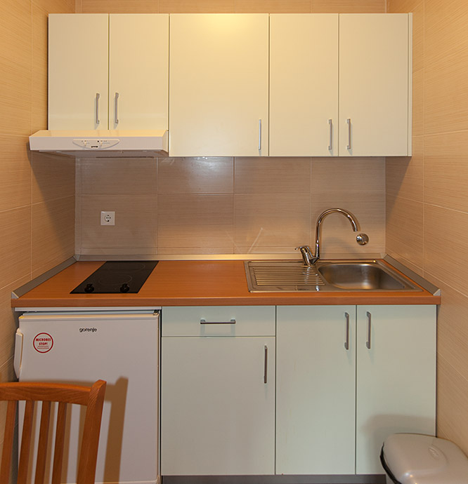 Apartments Plaža, Tučepi - kitchen
