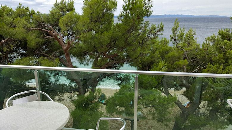 Apartments Plaža, Tučepi - balcony with sea view