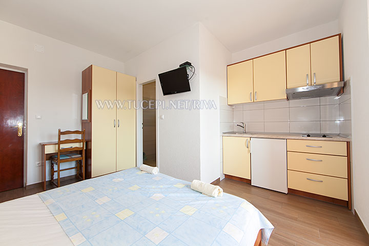 Tučepi, apartments Marija - bedroom