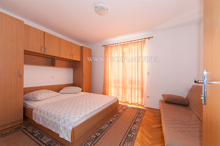 Tučepi, apartments Marija - bedroom