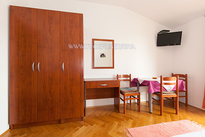 Tučepi, apartments Marija - bedroom