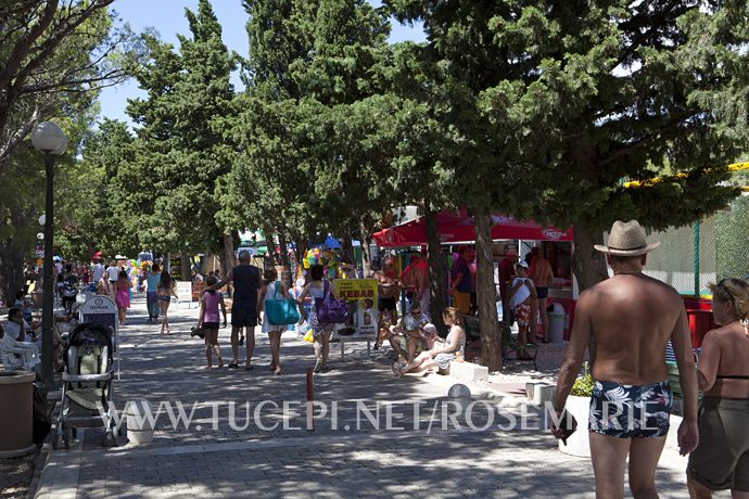 Promenade in Tučepi