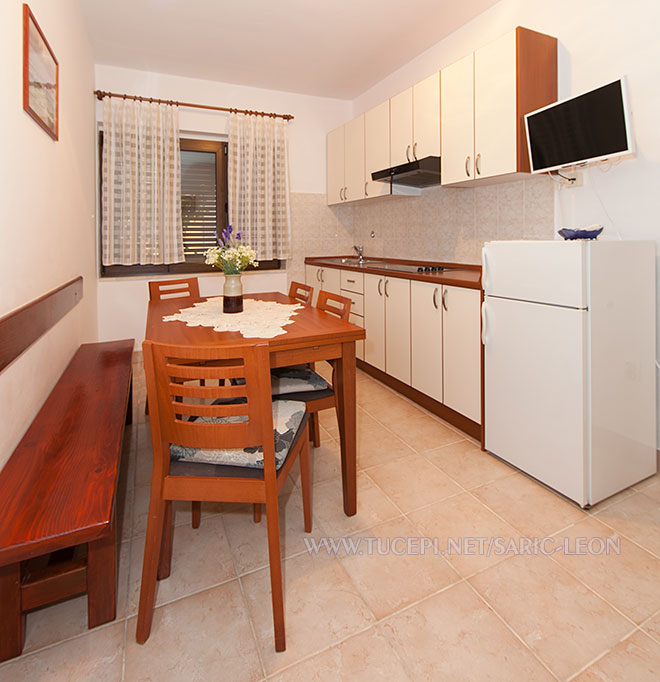 dining room - Apartments Marija Šarić, Tučepi