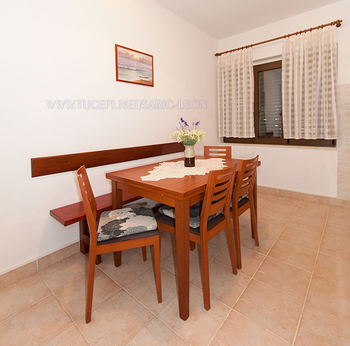 dining room - Apartments Marija Šarić, Tučepi