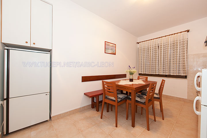 dining room - Apartments Marija Šarić, Tučepi