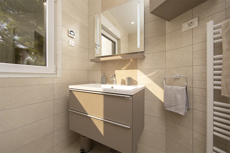 bathroom - Apartments Leon Šarić, Tučepi