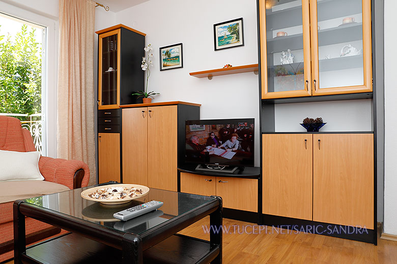 Apartments Sandra Šarić, Tučepi - living room