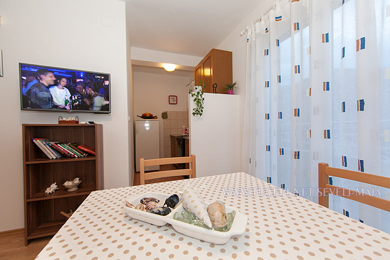 dining room - Apartments Maja Ševelj, Tučepi