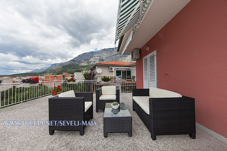 very large terrace, Apartments Maja Ševelj, Tučepi