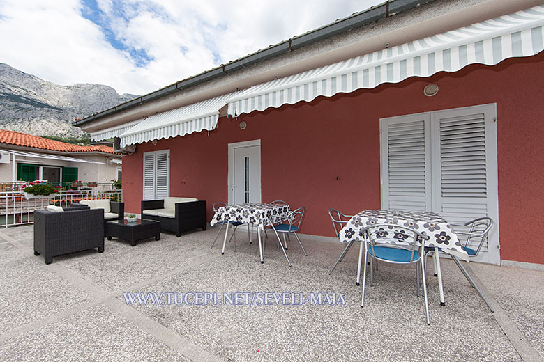 very large terrace, Apartments Maja Ševelj, Tučepi