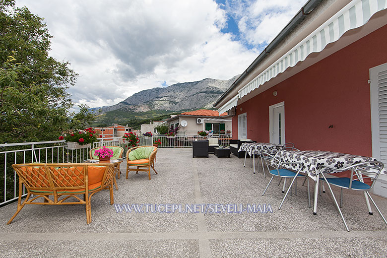 very large terrace, Apartments Maja Ševelj, Tučepi