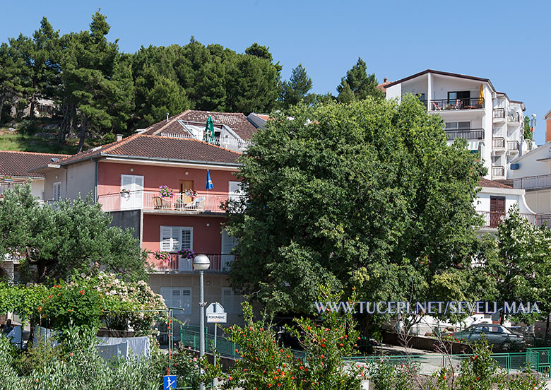 house no. 2, Maja Ševelj apartments, Tučepi