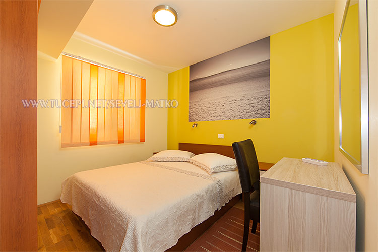 apartments Matko Ševelj, Tučepi - bedroom