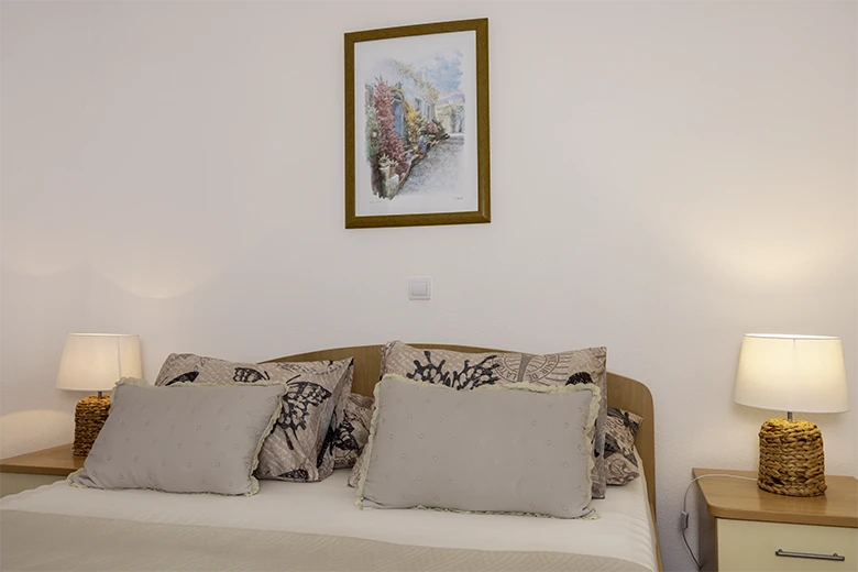 Apartments Silva, Tučepi - bedroom
