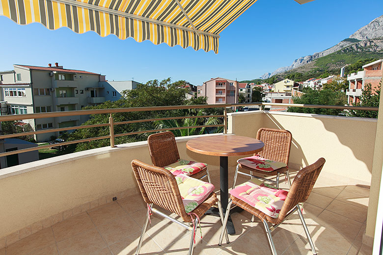 Apartments Silva, Tučepi - balcony