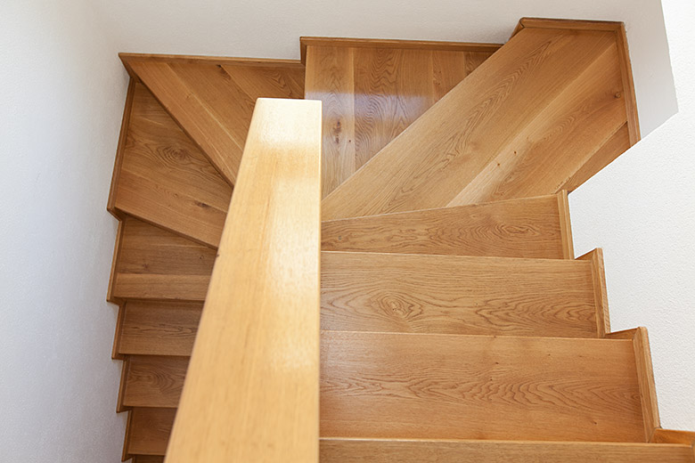 Apartments Silva, Tučepi - wooden stairs