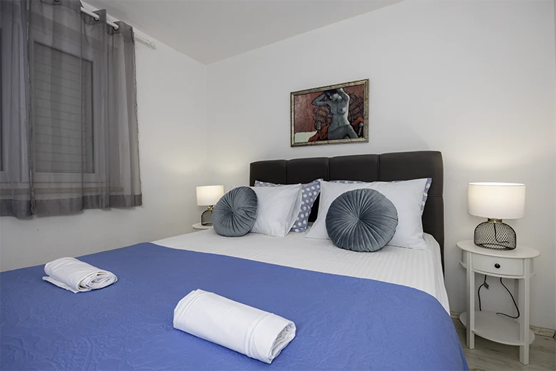Apartments Silva, Tučepi - bedroom