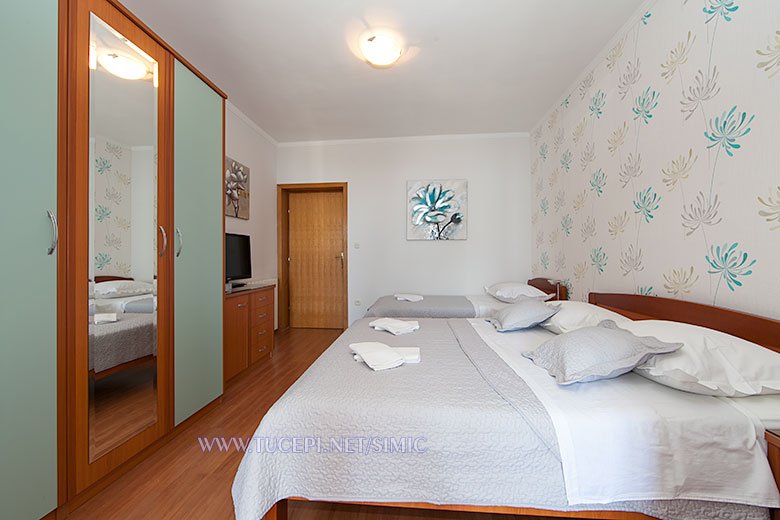 Apartments Šimić, Tučepi - bedroom