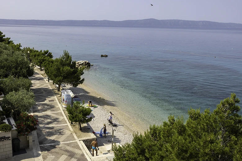 Apartments Šimić, Tučepi - balcony with sea view