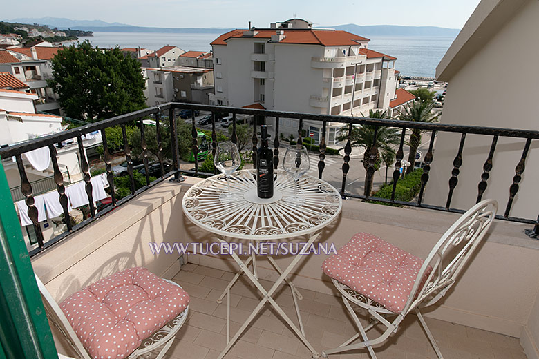 apartments Suzana, Tuepi - balcony with sea view