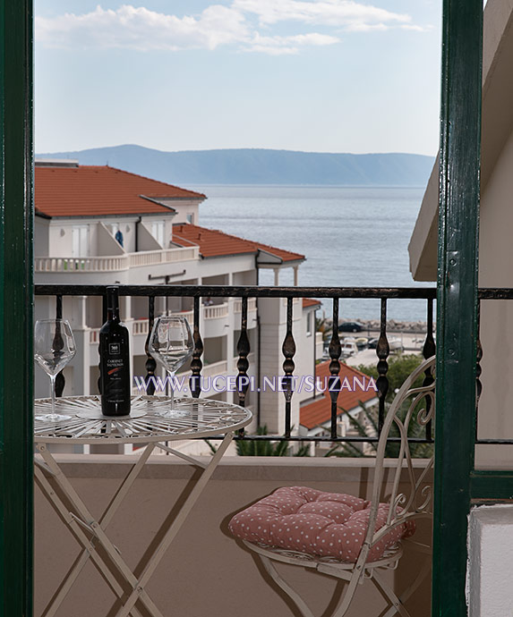 apartments Suzana, Tuepi - balcony with sea view