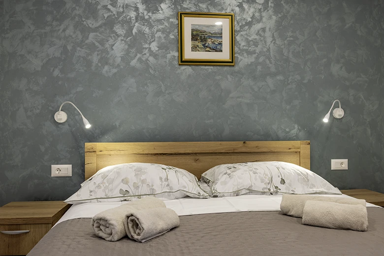 Apartments Caluna, Tučepi - bedroom