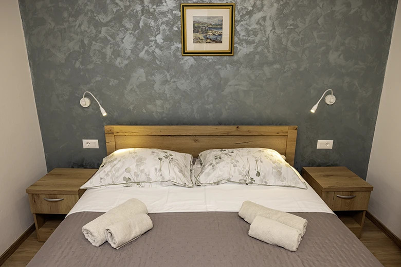 Apartments Caluna, Tučepi - bedroom