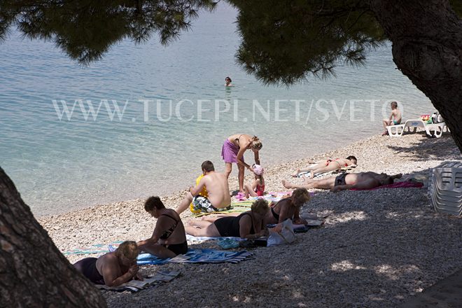 beach Kamena, Tučepi